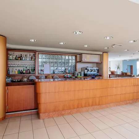 优尔酒店 酒店
