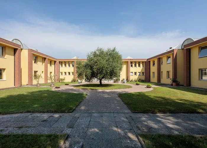 فندق Eurhotel Fontevivo