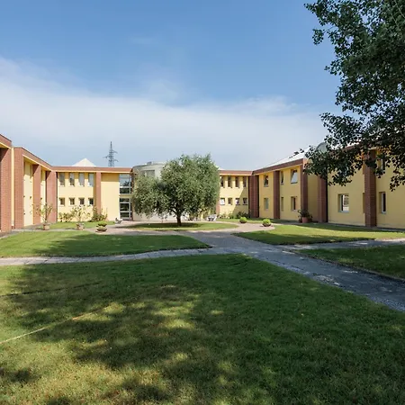 Eurhotel Ξενοδοχείο Fontevivo