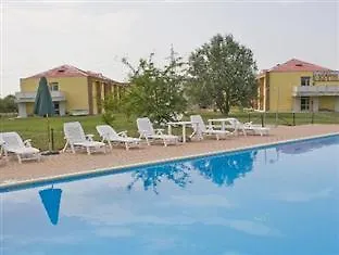 Eurhotel ホテル 3*